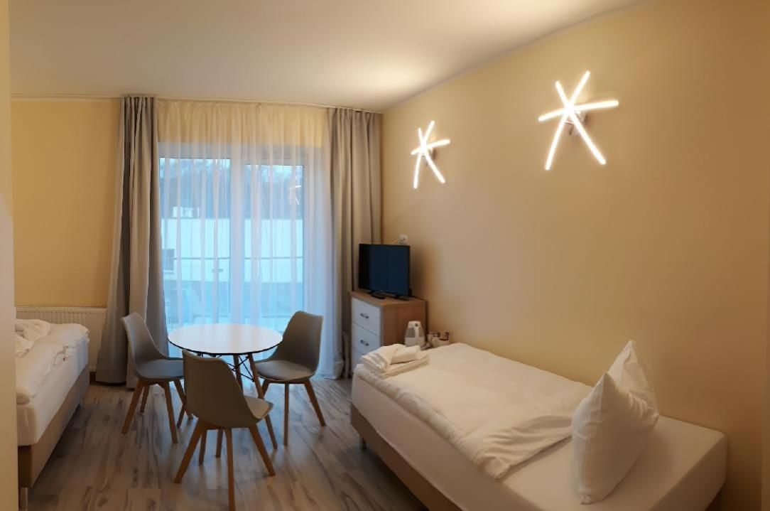 Апарт-отели Hotel Lazur Apartamenty Свиноуйсьце-40